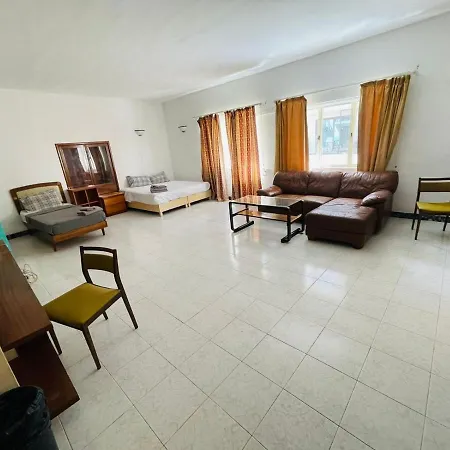 Tigne Apartment, Sliema